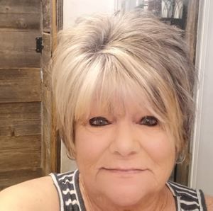 Meet your Posher, Sherry